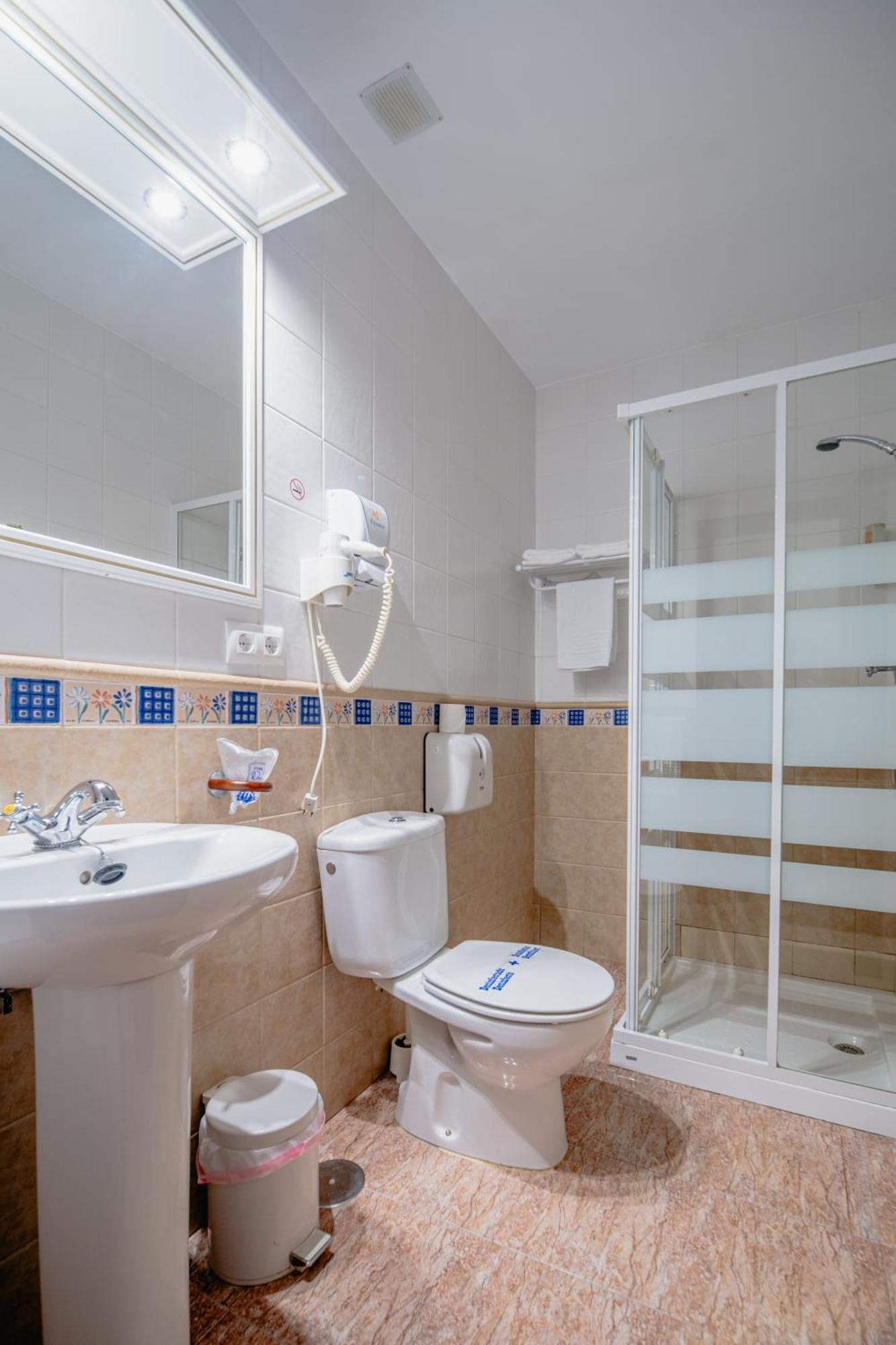Hotel Chamizo El Arahal Dış mekan fotoğraf