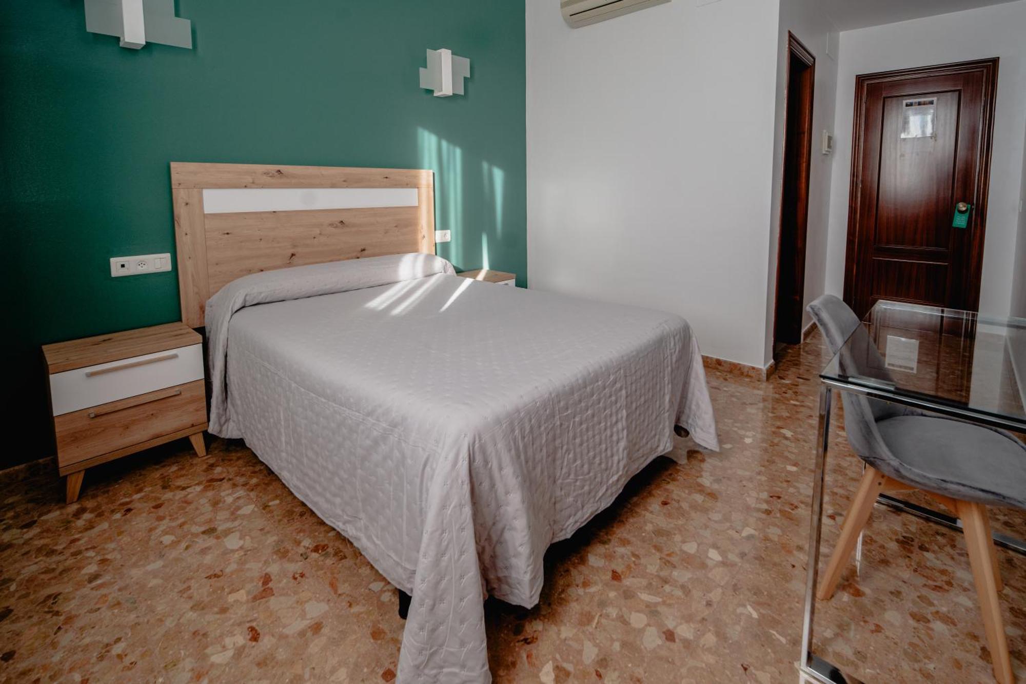 Hotel Chamizo El Arahal Dış mekan fotoğraf